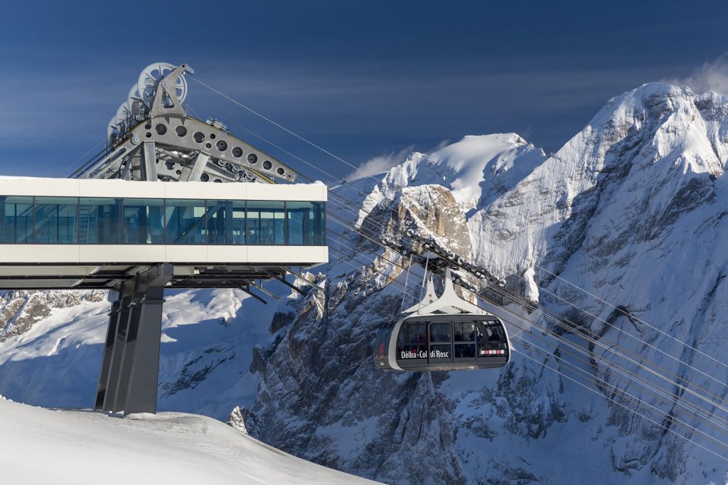 Val di Fassa offers very modern lifts to move you around in a quick way - Photo by Nicolò Miana