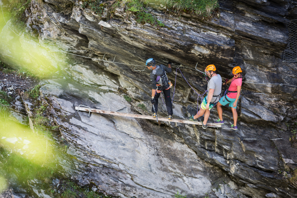 Via Ferrata at Mauvoisin, Madzeiria, gorges. Photo Melody Sky. Verbier Promotion. Summer news in Verbier.