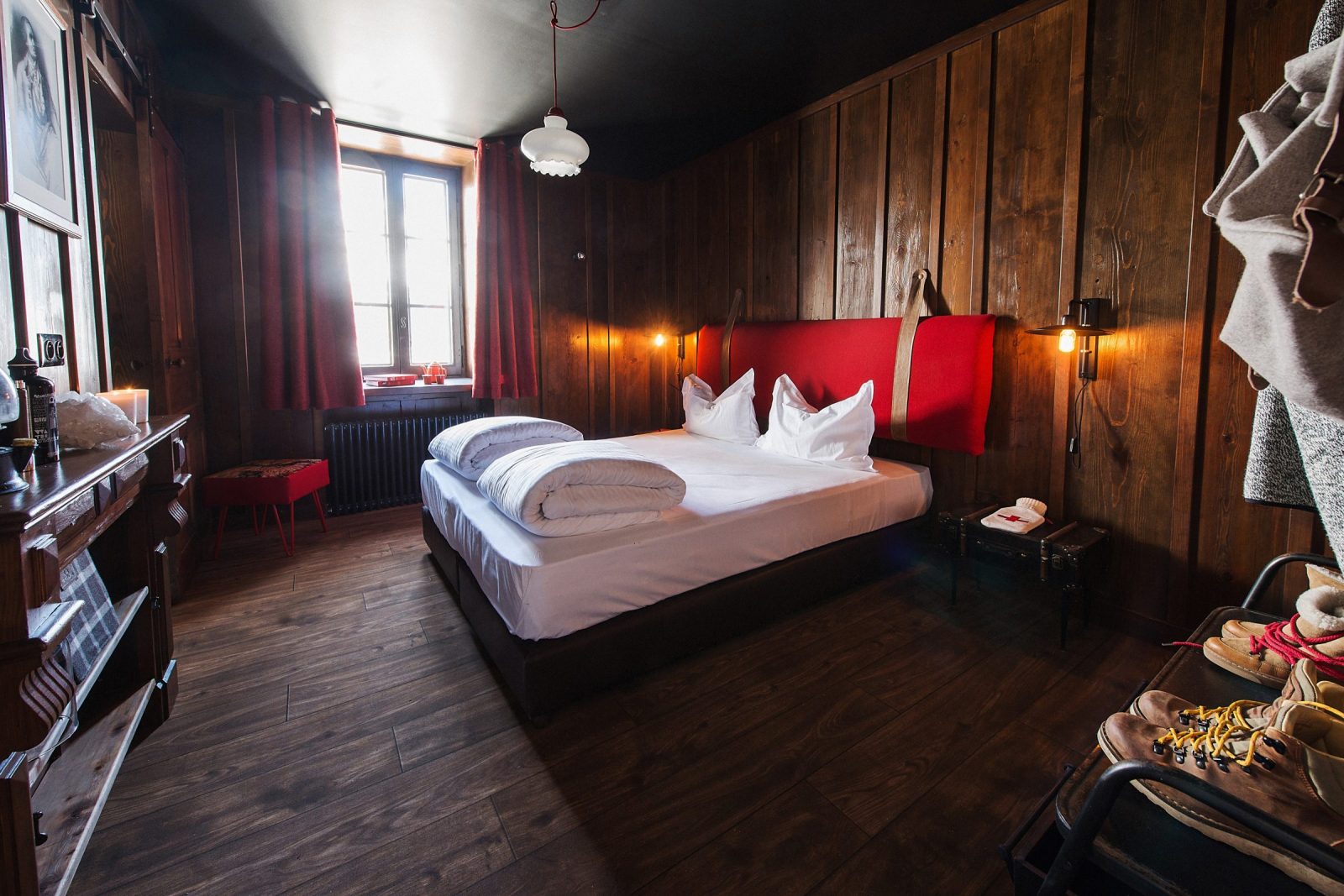 Room at the Terminal Neige-Refuge in Montenvers- lovely big rooms with wood-clad walls and everything to make your stay comfortable. Photo Sophie Molest iDavid Andre. The Must-Read Guide to Chamonix