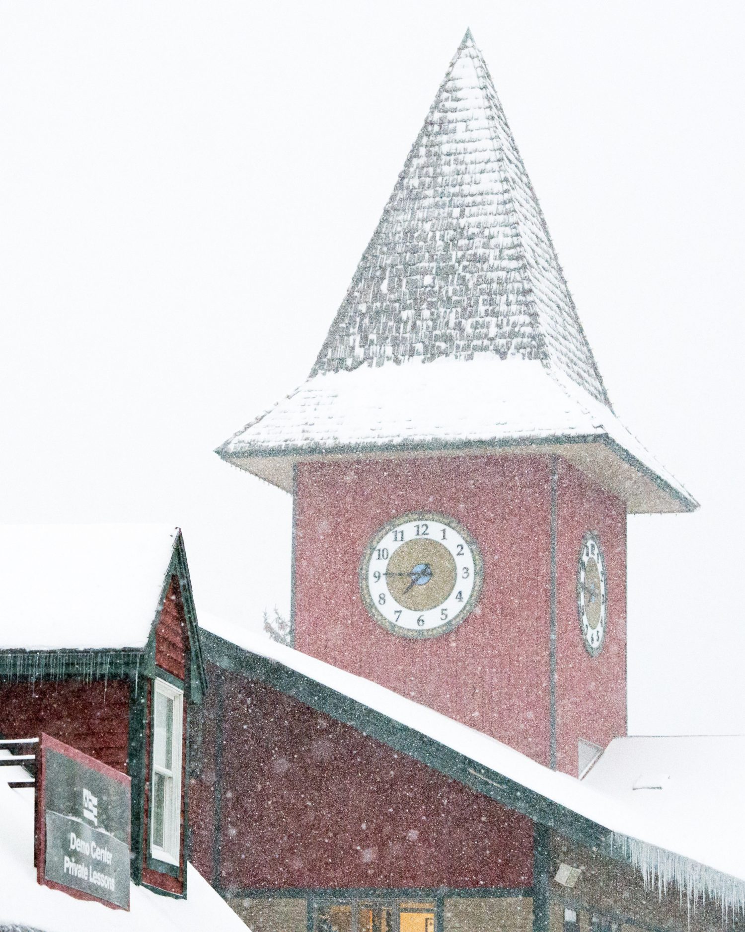 Mount Snow photo. Peak Resorts. 