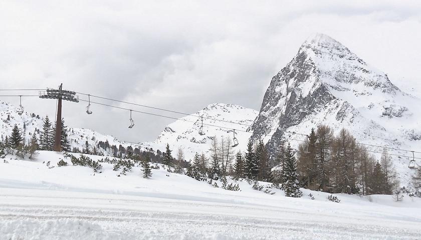 A couple of lifts were sabotaged in Passo Rolle. 