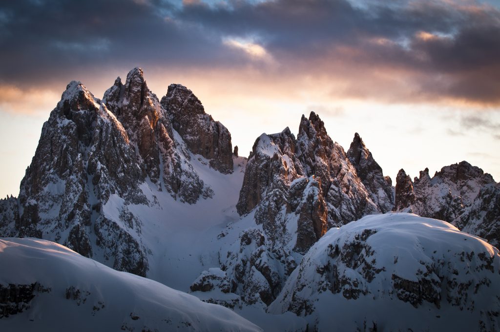 The-Ski-Guru Travel takes you to a Long Ski Safari in the Dolomites. Photo: Giuseppe Ghedina.