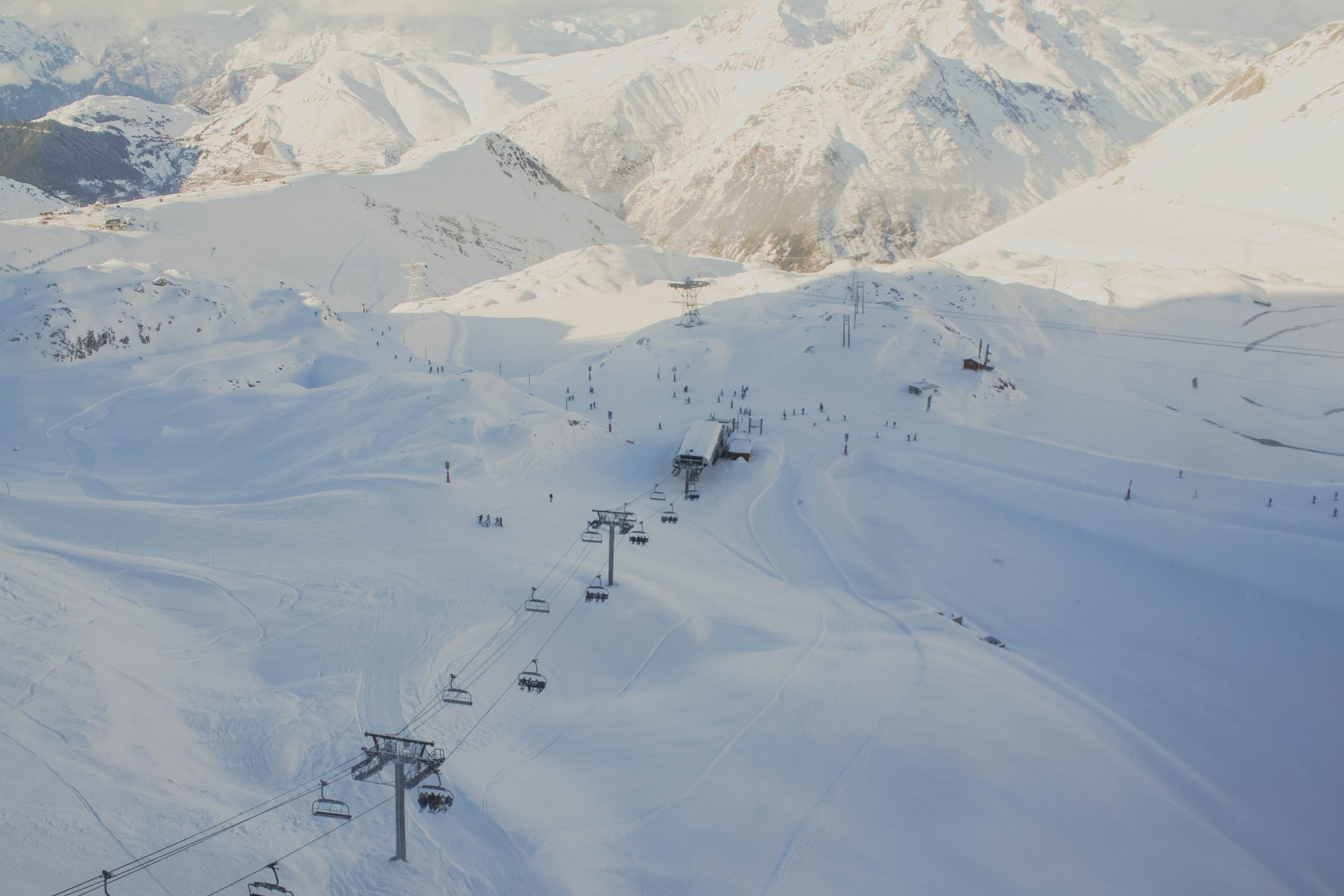 Avalanche Kills Two In French Alps Near Les 2 Alpes - The-Ski-Guru