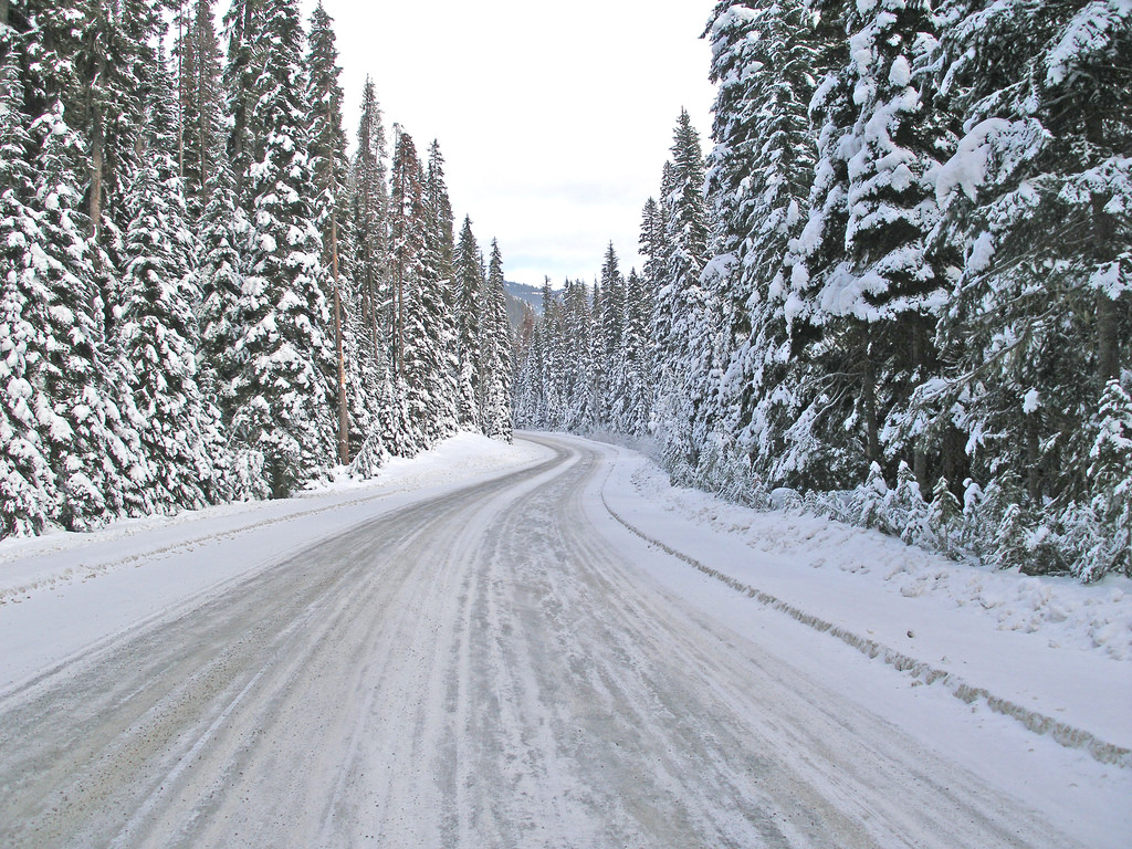 Uber enters the French ski market, offering rides to six resorts. 