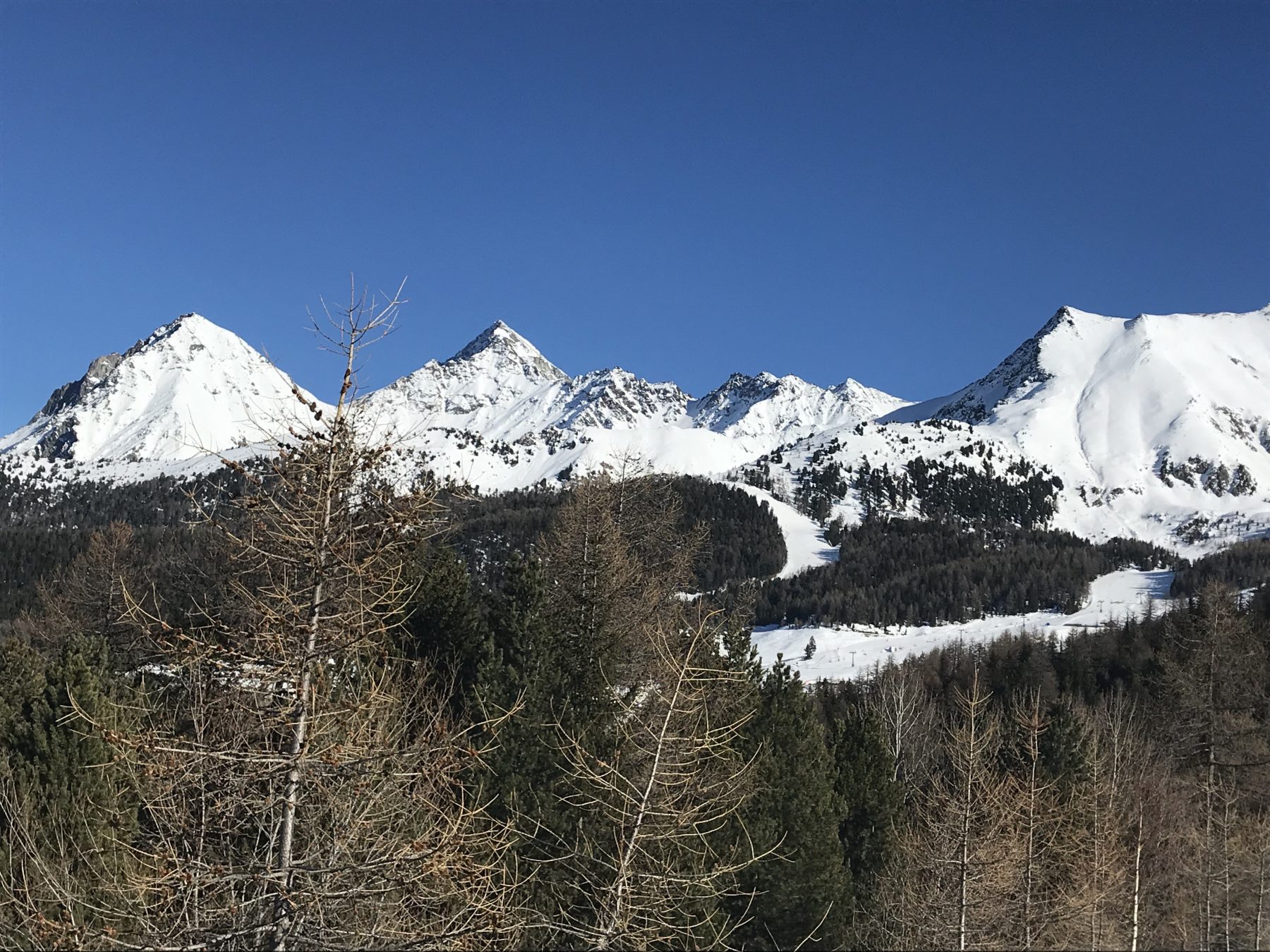 The view from Grimondet, a lift that was not opened this season for being a think-snow year - and the trails off this lift do not have snowmaking. Photo: The-Ski-Guru. The Half Term Family Ski Holiday that did not result as planned.