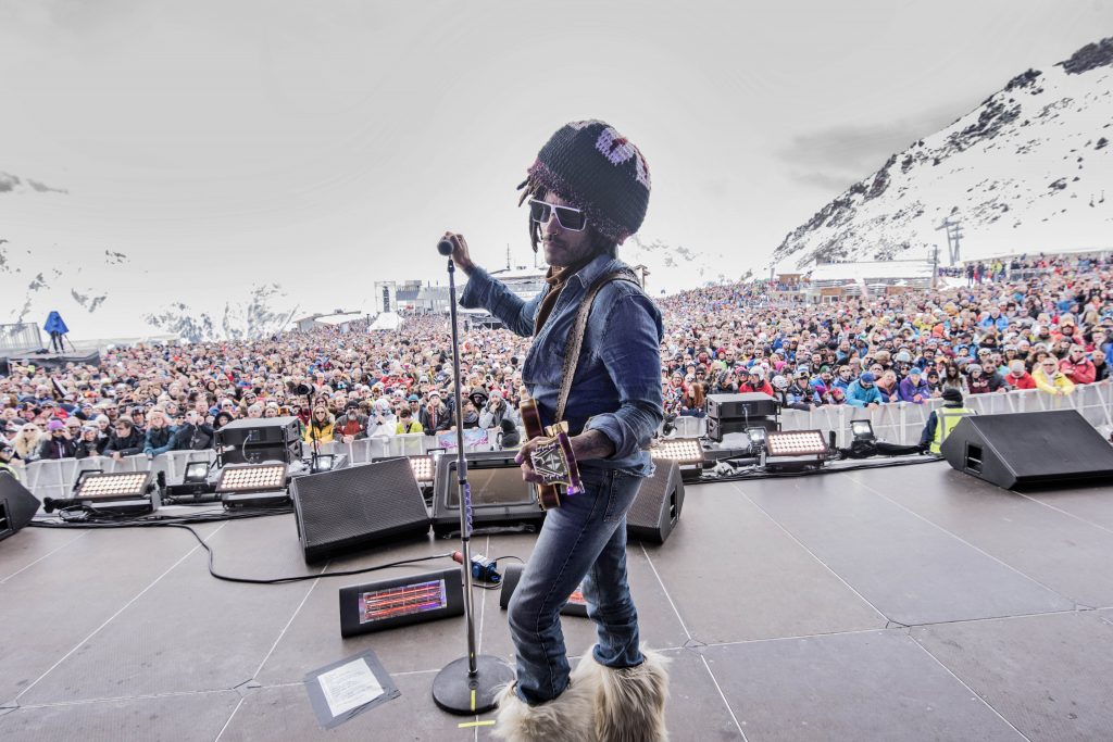 Lenny Kravitz closes the ski season at Ischgl. Photo: TVB Paznaun Ischgl. Ischgl rocked with Lenny Kravitz for their season finale.