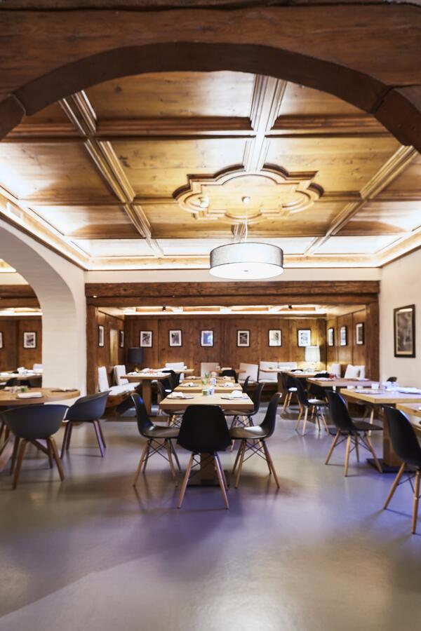 Dining room at the Hotel Europa. Book your stay at the Hotel Europa here. Cortina, an example of resilience in the tourism sector .