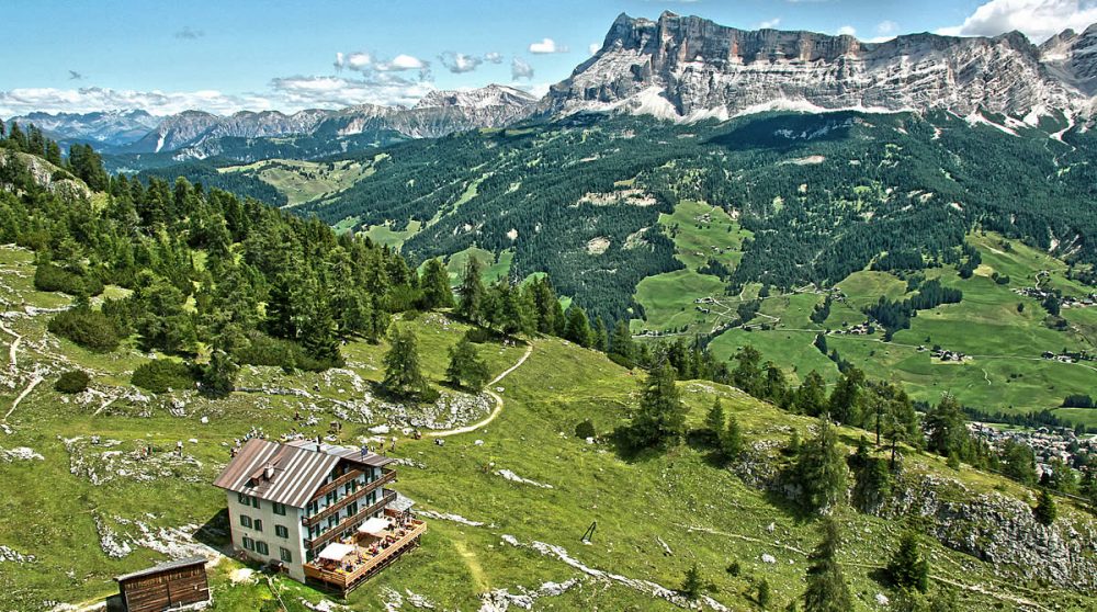 Rifugio Gardenaccia. A stop after the Via Ferrata Las Cordes. A Must-Read Guide to Summer in South Tyrol.