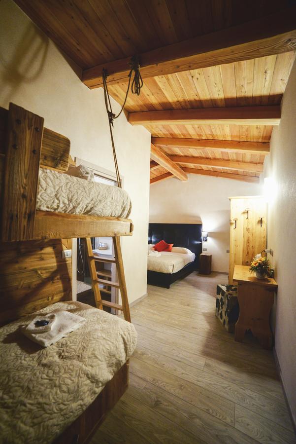 A family room at the Hotel Serendipity in Sauze d'Oulx with bunk beds for the kids! Book your stay at the Hotel Serendipity here. How Italian Ski Resorts are preparing for the ski season.