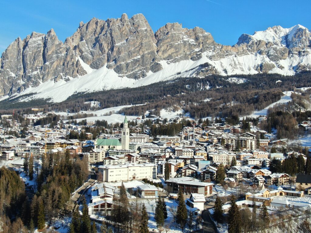 News of Cortina d’Ampezzo for the 2021-22 ski season. Photo credit: Pietro Albarelli. Cortina Marketing.