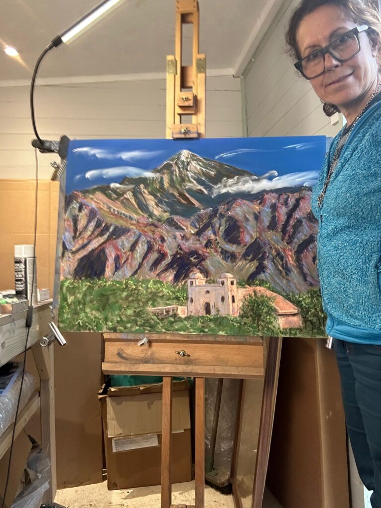 Posing with my Ruta del Adobe - 60 x 80 cm (24"x31"). Soft pastels, pan pastels and charcoal on La Carte Pastel. Check it out in my shop here. 