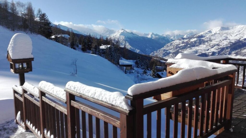 Chalet d'Antan, in Pila, just a bit lower than the bottom lift of Chamolè. Book the Chalet d'Antan here. 