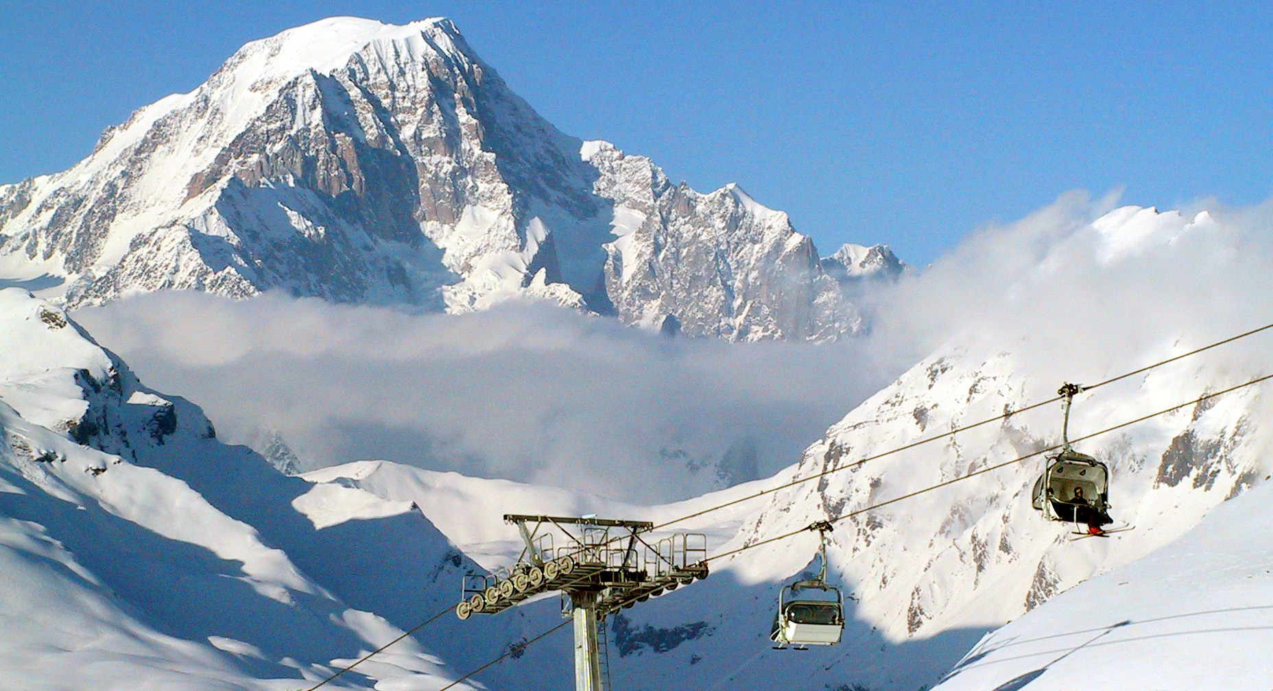 La Thuile, the Wild Side of the Mont Blanc. Photo courtesy: La Thuile Tourism Office.