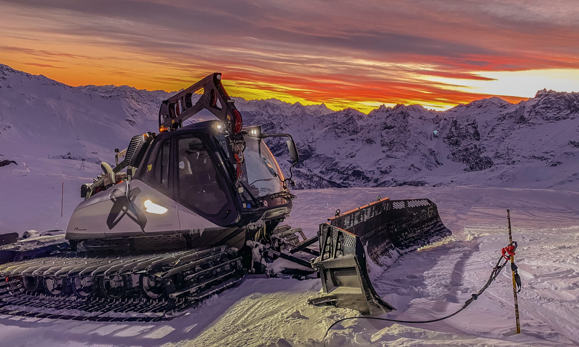 A snowcat grooming the slopes at Cervinia. Photo credit: Cervino Ski Paradise.